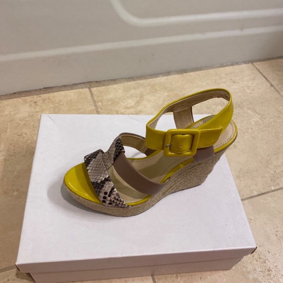 Calvin Klein Yellow Platforms - Picture 4 of 5